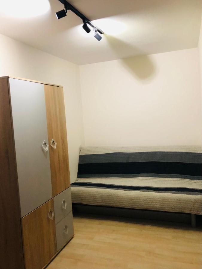Nice Room, Комната, Pokoj Miedzy Airport Wro A Centrum Breslavia Exterior foto
